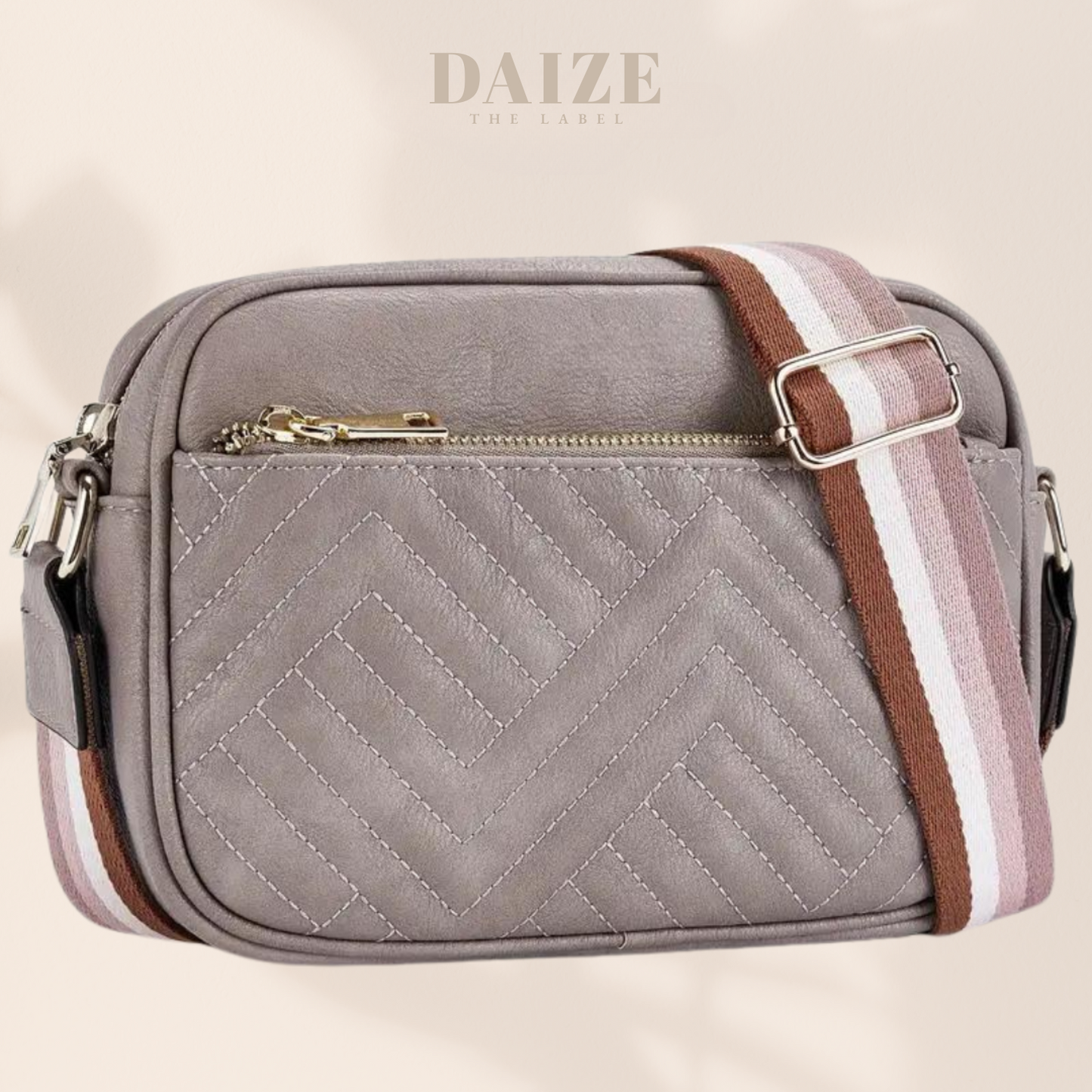 Daize vegan crossbody bag