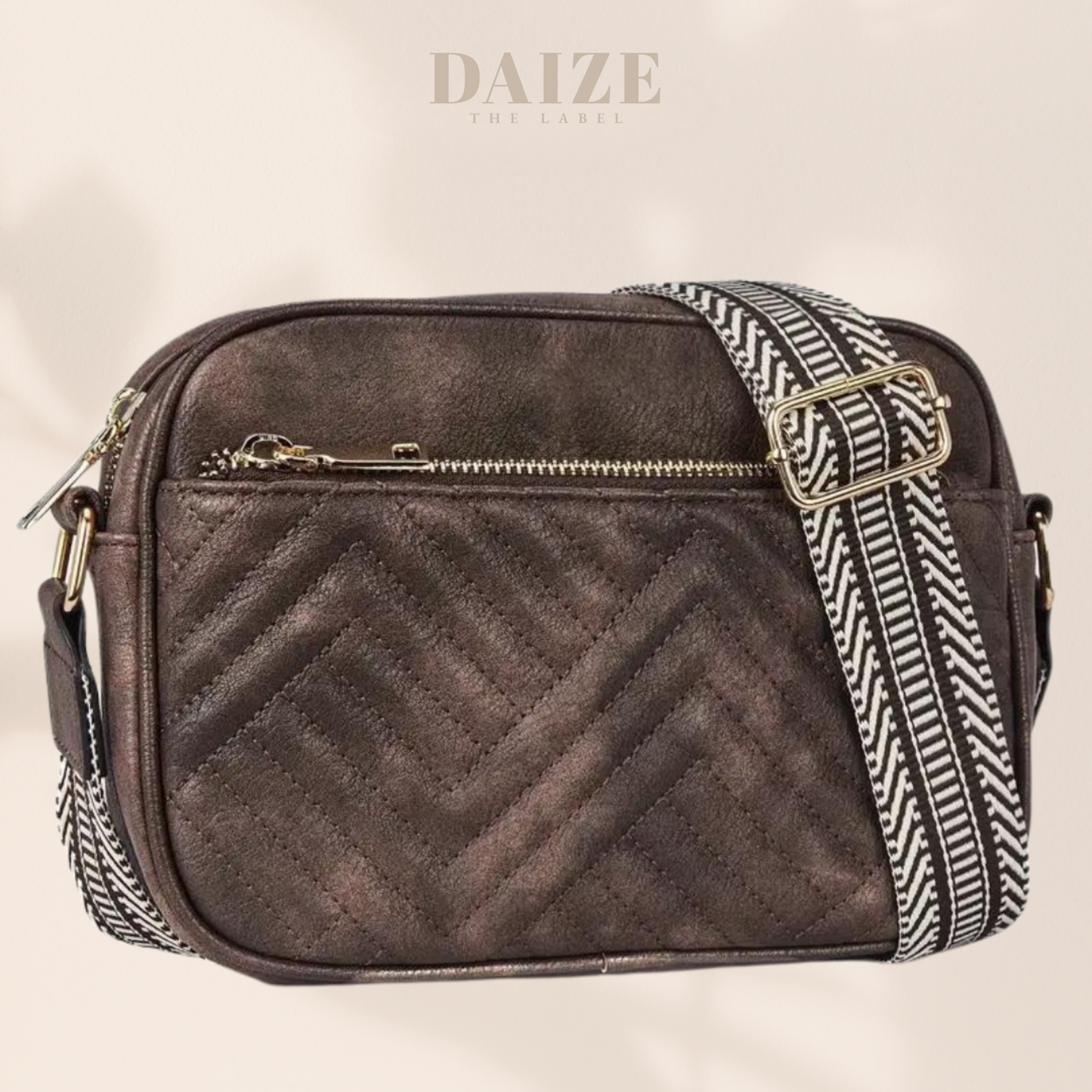 Daize vegan crossbody bag